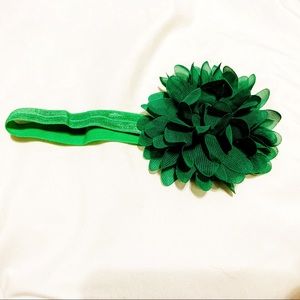 NWOT Green chiffon flower headband bow